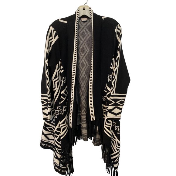 Chicos Black & White Geometric Knit Open Front Cardigan With Fringe - Picture 1 of 3